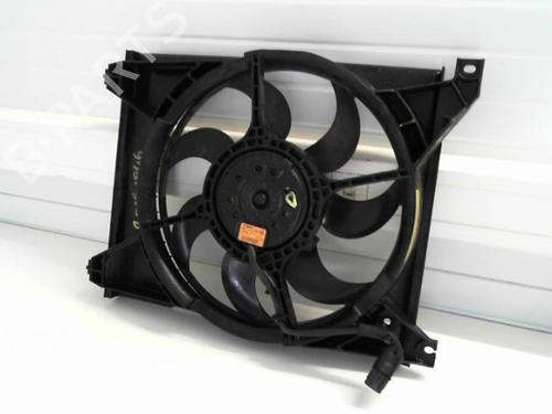 Used Radiator fan HYUNDAI TRAJET (FO) 2.0 CRDi (113 hp) 25633802