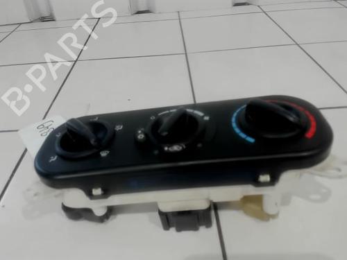 Used Climate control Climate control CHRYSLER PT CRUISER (PT_) 2.2 CRD (150 hp) 25629884 25629884