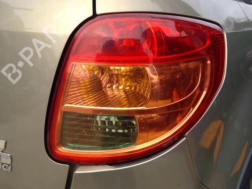 Used Right taillight Right taillight FIAT SEDICI (189_) 1.9 D Multijet 4x4 (120 hp) 25631190 25631190
