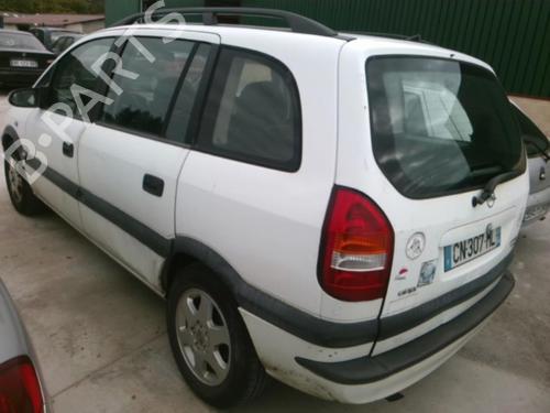 Right taillight OPEL ZAFIRA A MPV (T98) 1.6 16V (F75) | BP25643155C35 