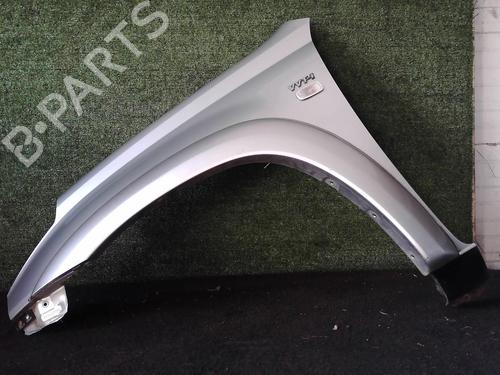Used Left front fenders TOYOTA RAV 4 II (_A2_) 2.0 4WD (ACA21, ACA20) (150 hp) 25644996