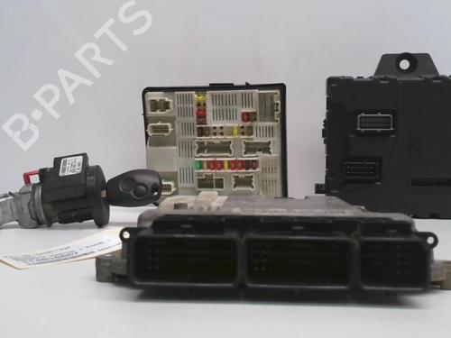 Elektronisk modul RENAULT MASTER III Van (FV) 2.3 dCi 100 FWD (FV0A, FV0B, FV0G, FV0K, FV0H) (101 hp) 30443679