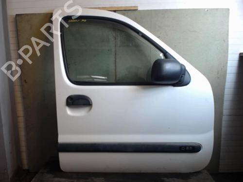 Used Right front door Right front door 25651082 25651082