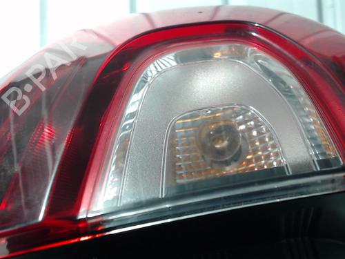 left-taillight-renault-captur-i-j5_-h5_-2013-31185419 main image