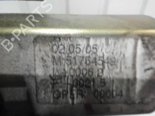 Used Front right window mechanism Front right window mechanism FIAT PUNTO (188_) 1.3 JTD 16V (70 hp) 25647772 25647772