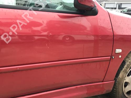 Right taillight PEUGEOT 306 Hatchback (7A, 7C, N3, N5) 1.4 | BP25639486C35 