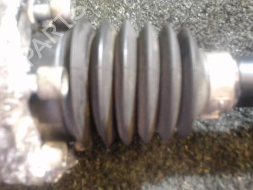 Used Left front driveshaft VW FOX Hatchback (5Z1, 5Z3, 5Z4) 1.2 (55 hp) 25642040
