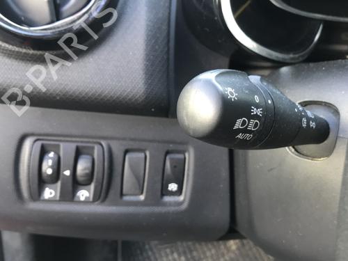 Left front steering knuckle RENAULT CLIO IV (BH_) 1.5 dCi 75 | BP31720951M25 