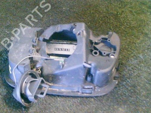 Używane Klapa wlewu paliwa RENAULT LAGUNA II (BG0/1_) 1.8 16V (BG04, BG0B, BG0C, BG0V) (117 hp) 25634287