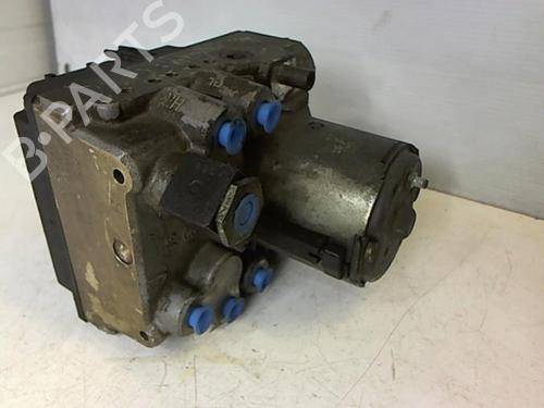 ABS pump MERCEDES-BENZ E-CLASS (W210) E 290 Turbo-D (210.017) | BP25627927M43 