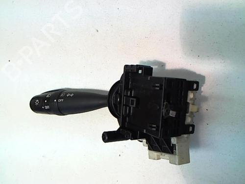 Used Switch Switch TOYOTA RAV 4 II (_A2_) 2.0 D 4WD (CLA20_, CLA21_, CLA20R, CLA21R) (116 hp) 25641585 25641585