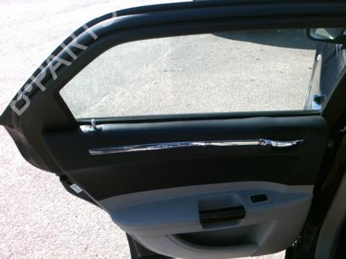 Used Left rear door CHRYSLER 300C (LX, LE) 3.0 V6 CRD (211 hp) 25649530