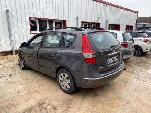 Fuel flap HYUNDAI i30 Estate (FD) 1.6 CRDi | BP25629314C131 