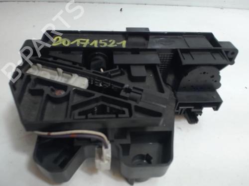 Used Climate control Climate control NISSAN MICRA II (K11) 1.0 i 16V (K11) (54 hp) 25632289 25632289