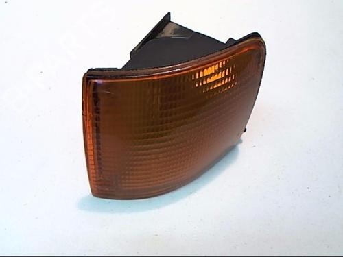 Blinker vorne links VW PASSAT B6 (3C2) 1.6 FSI | BP25638136C32 