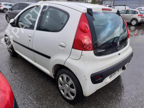Water radiator PEUGEOT 107 (PM_, PN_) 1.0 | BP25636652M31