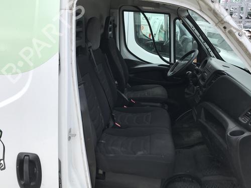 Front right seatbelt IVECO DAILY VI Van 33S13, 35S13, 35C13 | BP25631883I25 - Image 8