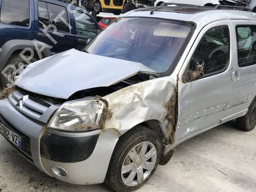 Brugte CITROËN BERLINGO / BERLINGO FIRST MPV (MF_, GJK_, GFK_) 1.6 HDI 90 (MF9HX) (90 hp) 4445513