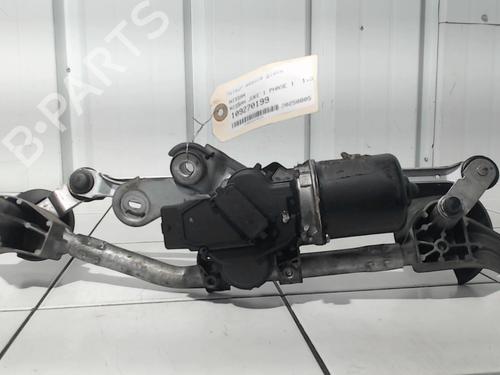 Used Front wiper motor NISSAN JUKE (F15) 1.5 dCi (110 hp) 31029087