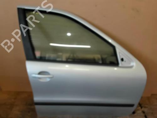 Used Right front door SEAT LEON (1M1) 1.9 TDI (110 hp) 25642951