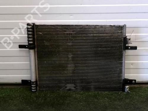 Used AC radiator AC radiator PEUGEOT 3008 II SUV (MC_, MR_, MJ_, M4_) 1.5 BlueHDi 130 (131 hp) 33233559 33233559