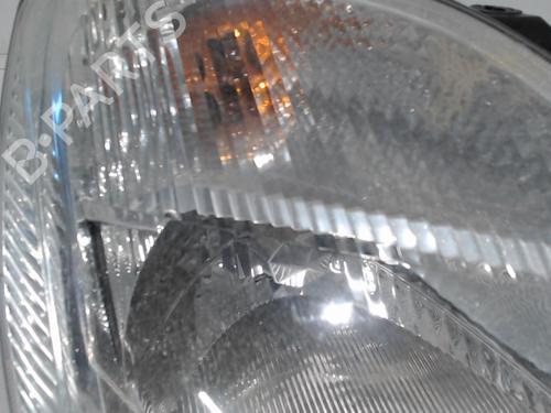 Right headlight FORD FIESTA V (JH_, JD_) 1.4 16V | BP25628406C29 