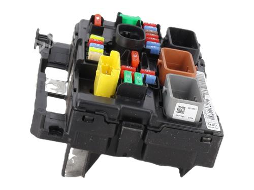 fuse-box-citroen-c3-ii-sc_-2009-25658036 main image
