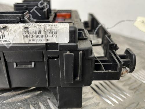 Fuse box PEUGEOT 206 Hatchback (2A/C) 2.0 HDI 90 | BP25658646E1