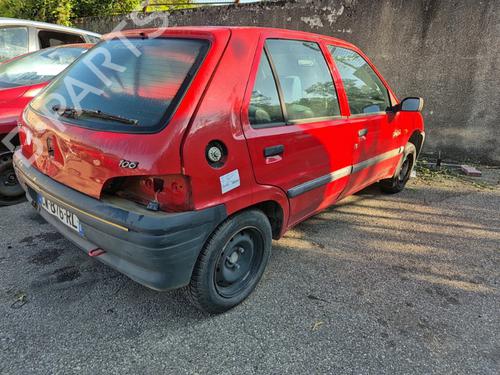 Left taillight PEUGEOT 106 II (1A_, 1C_) 1.1 i | BP25656417C34 