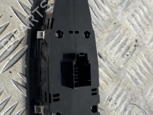 Left front window switch BMW 1 (F20) 116 d | BP25656599I27