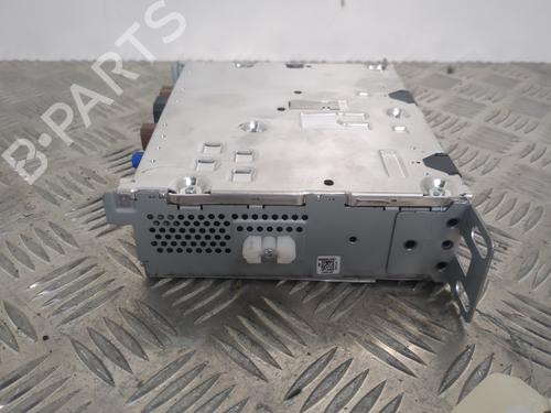 Used Radio Radio RENAULT CLIO V (B7_) 1.5 Blue dCi 85 (B7AG) (86 hp) 25654950 25654950