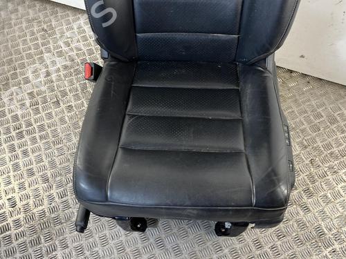Sæde venstre fortil CITROËN JUMPY III Bus (V_) 2.0 BlueHDi 180 | BP25657903C15 