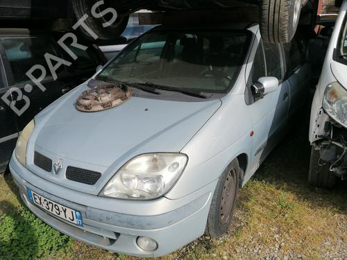 Right headlight RENAULT SCÉNIC I MPV (JA0/1_, FA0_) 1.9 dCi (JA05, JA1F) | BP25657786C29 