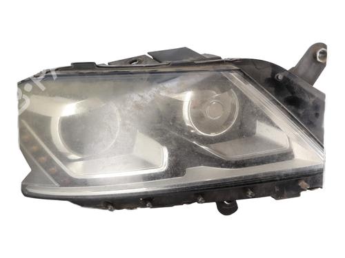 Lyskaster høyre VW PASSAT B7 Variant (365) 2.0 TDI (140 hp) 29958766