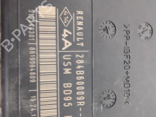 Fuse box RENAULT MEGANE III Hatchback (BZ0/1_, B3_) 1.9 dCi (BZ0N, BZ0J) | BP25660002E1