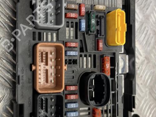Used Fuse box PEUGEOT 308 I (4A_, 4C_) 1.6 GTi (200 hp) 25658570