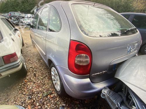 Left taillight CITROËN XSARA PICASSO (N68) 2.0 HDi | BP25655811C34