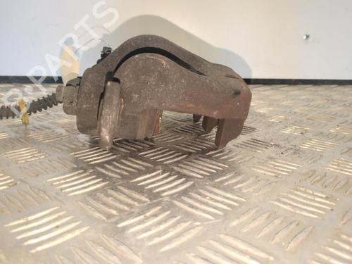 Right front brake caliper LAND ROVER RANGE ROVER SPORT I (L320) 3.0 D 4x4 | BP25657505M104