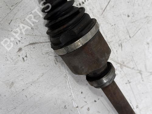 Right front driveshaft PEUGEOT 2008 I (CU_) 1.2 THP 110 / PureTech 110 | BP30615720M39