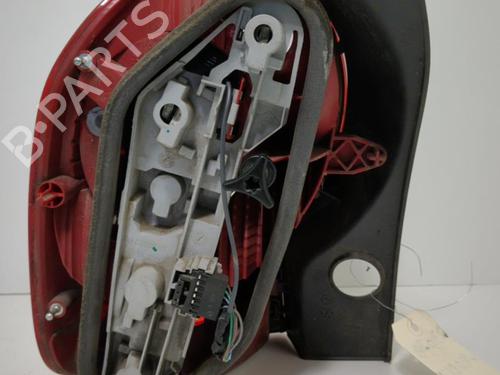 Used Right taillight RENAULT MODUS / GRAND MODUS (F/JP0_) 1.5 dCi (FP0D, JP0D) (82 hp) 25657852