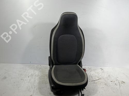 Sæde højre fortil RENAULT TWINGO III (BCM_, BCA_) 1.0 SCe 70 (BCMB) (69 hp) 32476868