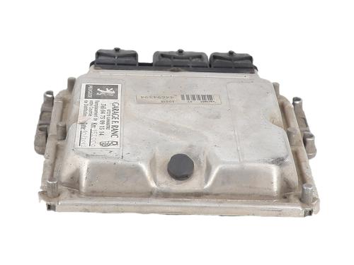 engine-control-unit-ecu-peugeot-206-sw-2ek-2002-25660106 main image
