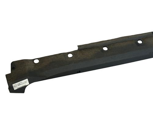 Used Right sideskirt Right sideskirt 38763223 38763223