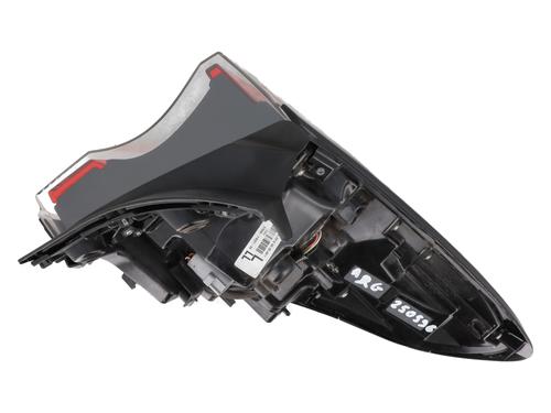 left-taillight-toyota-c-hr-_x1_-2016-31597405 main image