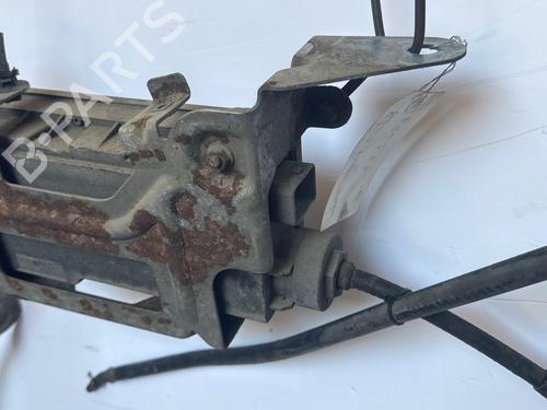 electric-handbrake-renault-espace-iv-jk01_-2002-36424336 main image