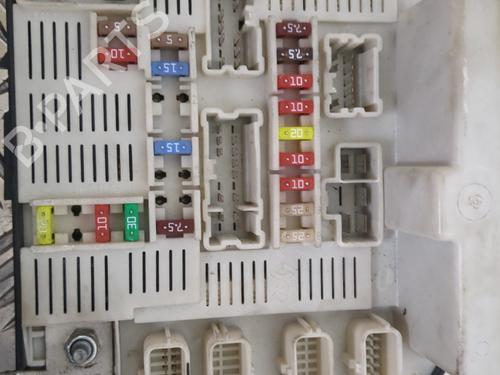 Used Fuse box Fuse box RENAULT GRAND SCÉNIC II (JM0/1_) 2.0 dCi (JM1K) (150 hp) 25654737 25654737