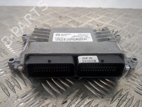 Used Engine control unit (ECU) CHEVROLET SPARK (M300) 1.0 (68 hp) 25656467