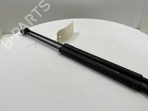 Tailgate lift support PEUGEOT 208 I (CA_, CC_) 1.2 VTI 82 | BP25654658C138