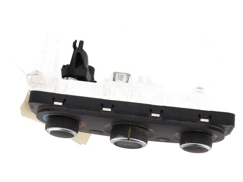 Climate control RENAULT CLIO IV (BH_) 1.5 dCi 75 | BP25937516I5 
