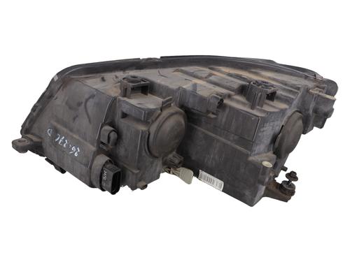 right-headlight-vw-touran-1t3-2010-2011-2012-2013-2014-2015-2016-39594393 main image